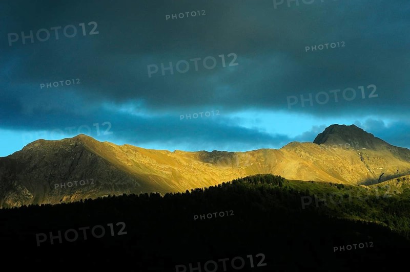 Mountain range in Val Viola, Valtellina, Lombardy, Italy, Europe