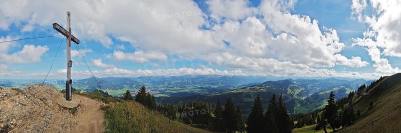 Panoramic view from Bärenköpfle, Nagelfluhkette Nature Park, Sonthofen and the Allgäu Alps in the background