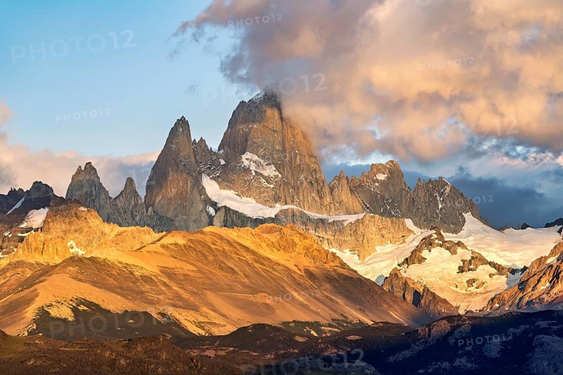 Mount Fitz Roy in the morning light in Los Glaciares El Chaltén National Park, Santa Cruz, Argentina, South America