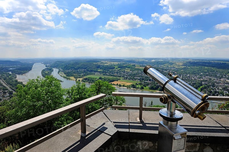 View of the Rhine valley near Bad Honnef, viewing platform on the Drachenfels, Siebengebirge, Königswinter, Königswinter, Rhineland, North Rhine-Westphalia, North Rhine-Westphalia, Germany, Europe