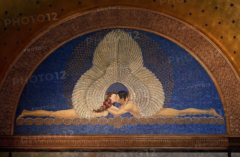 Wedding tower, entrance hall Wall mosaic THE KISS, 1908 by Friedrich Wilhelm Kleukens