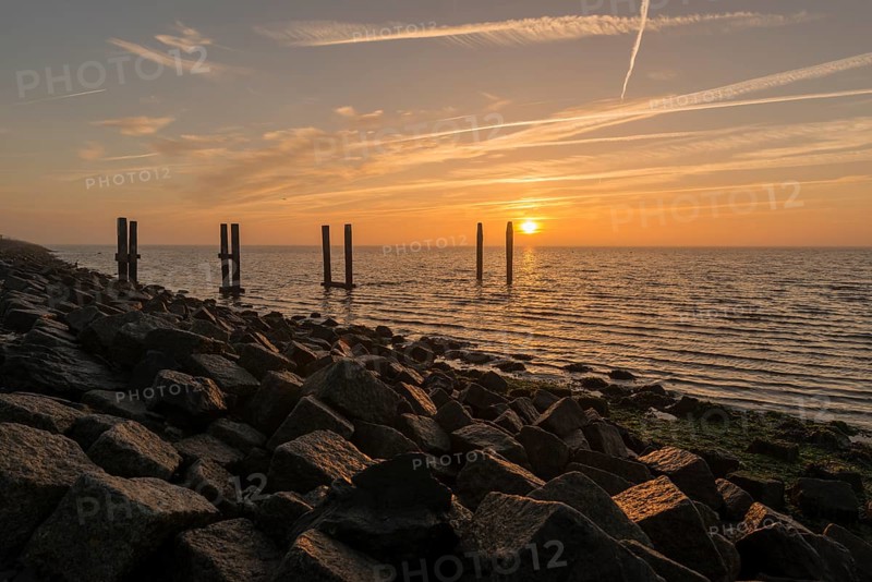 Sunrise above the Wadden Sea as seen from the dyke of Terschelling