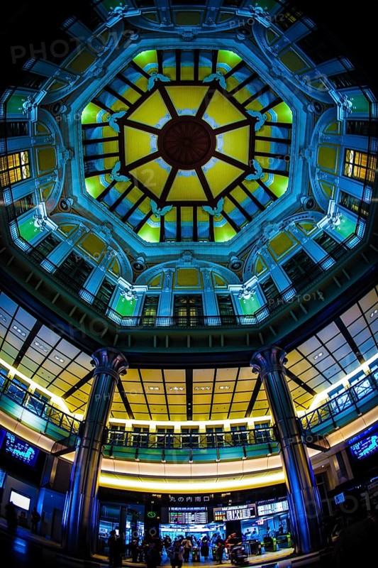 Ceiling painting of Tokyo Station. Shooting Location: Tokyo metropolitan area