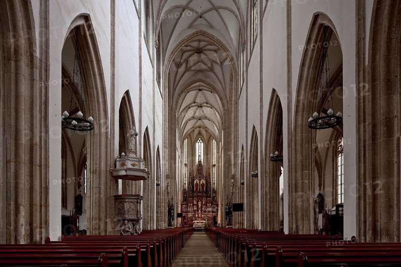 Built 1280-1390, interior facing east, pulpit 1592, high altar 19th century, St., Sankt, Saint
