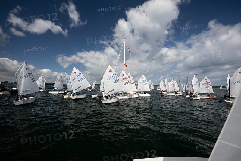 Andreas Dick, Olympic Centre - Schilksee, Kiel, Schleswig Holstein, Malte MELCHINGER on Schnelle Welle from SCG #GER1821, Jacob OTTMANN from MSC #GER2080, Mila GÖTTSCHE on Mill Hill Fighter from MSC #GER1855, Clara SCHÜßLER on Swift from MSC #GER1810, Golden Opti 2025 on 24.05.2025 at the Olympic Centre, Schilksee in Kiel Germany