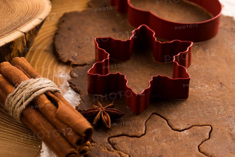 Baking Christmas gingerbread