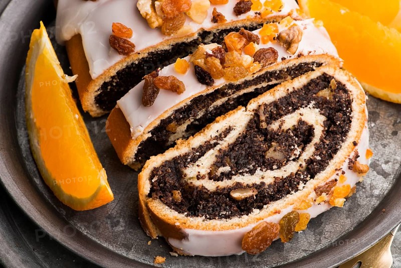Poppy seed rolls, dessert for christmas