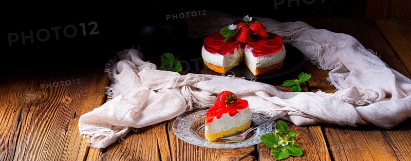 Delicious strawberry cream cheese tart with sponge base
