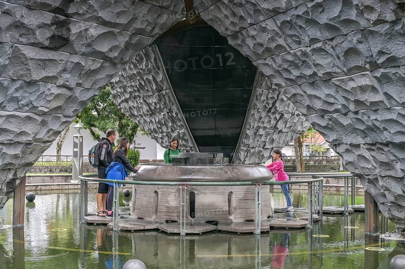 228 Peace Monument, memorial in 228 Peace Memorial Park, Taipei, Taiwan, Asia