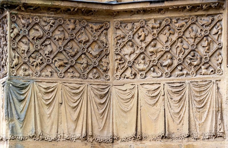 Metz, Saint-Étienne Cathedral, reliefs on the north side, bestiary