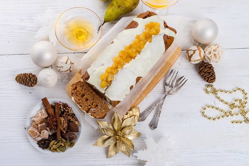 French Christmas cake