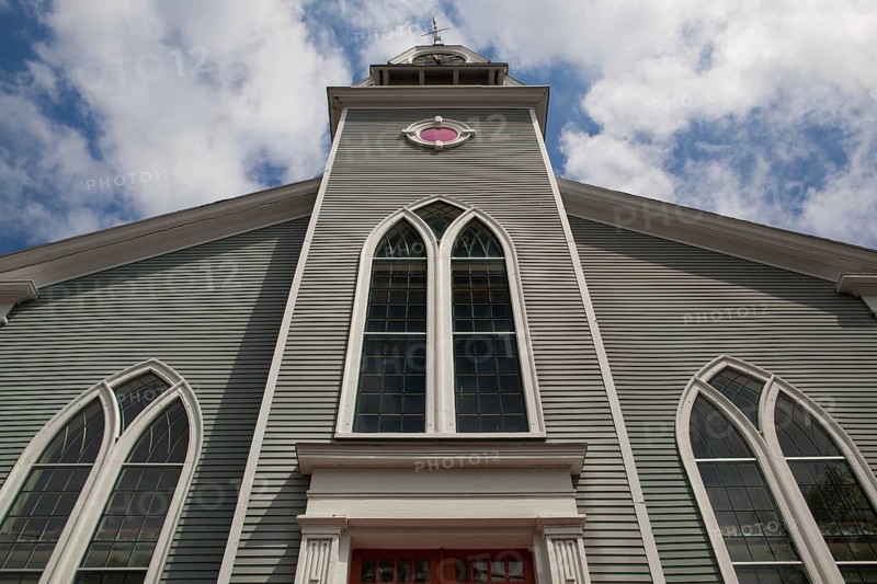 First Paris Church church located in Sandwich city, Cape Cod, Massachusetts, USA. New England church organized 1688