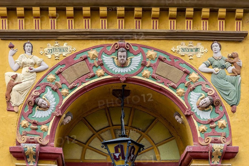 Detail of the coloured Renaissance entrance portal of the Alte Raths-Apotheke from 1598 in the medieval old town of Lüneburg, Hanseatic city of Lüneburg, Lower Saxony, Germany, Europe