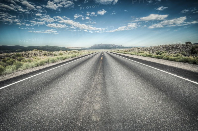 Death valley, desert highway goes to natinal park