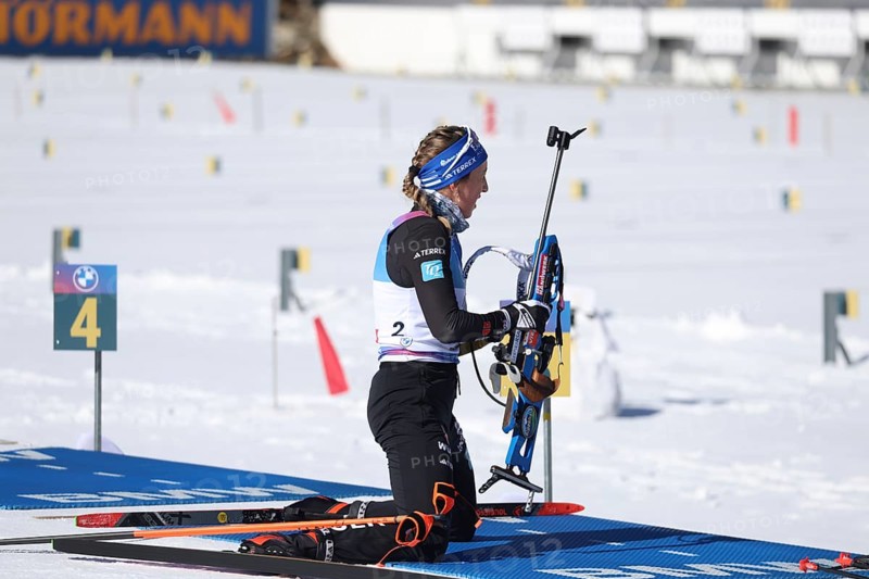 Franziska Preuß (SC Haag) at the shooting range at the IBU Biathlon World Championships Lenzerheide 2025, Lenzerheide, Switzerland / SUI / CH