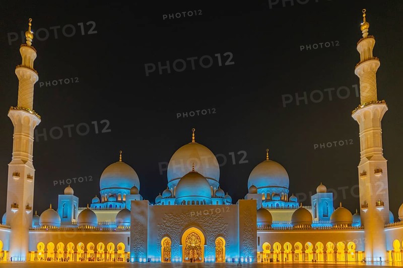 Shakezy Cayd Grand Mosque United Arab Emirates. Shooting Location: Abdabi