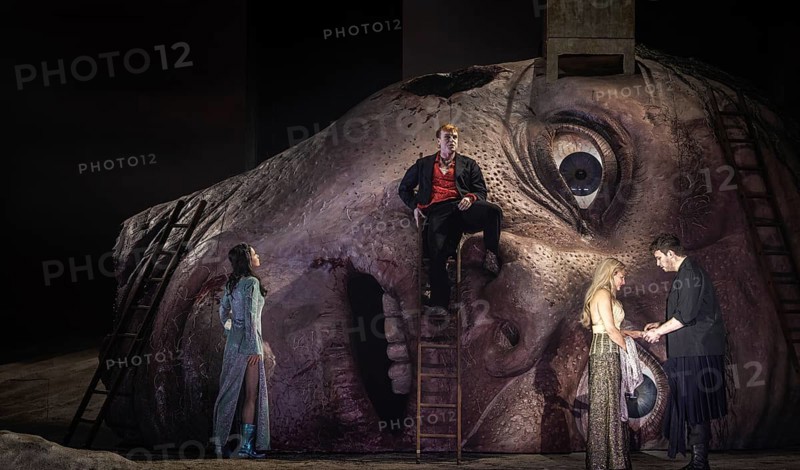 The dramatic oratorio