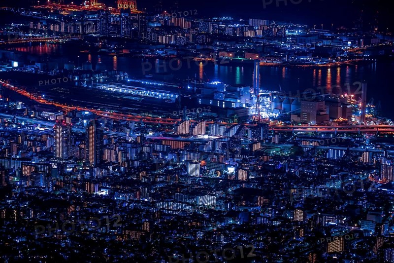 Night view of Kobe from Ichige. Shooting Location: Kobe city, Hyogo Pref