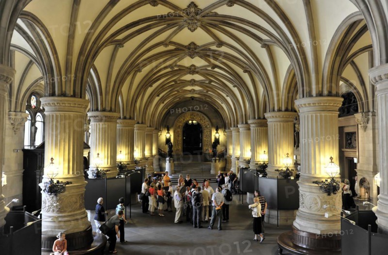 City Hall, Hanseatic City of Hamburg, Historic interior with vaulted ceiling and columns, populated by people, Hamburg, Hanseatic City of Hamburg, Germany, Europe