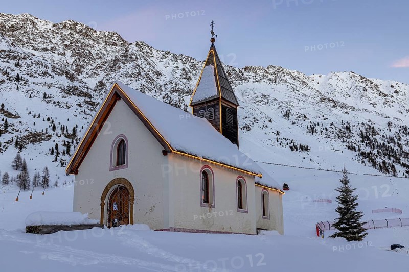 Chapel of the Holy Family, Kurzras, Schnalstal Valley, South Tyrol, Italy, Europe
