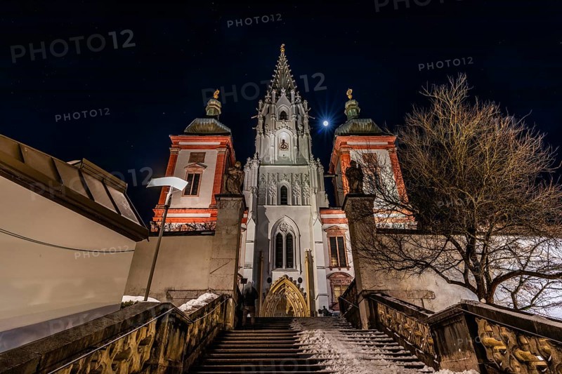 Full moon over the basilica of Mariazell, night shot, main square, Mariazell, Upper Styria, Styria, Austria, Europe