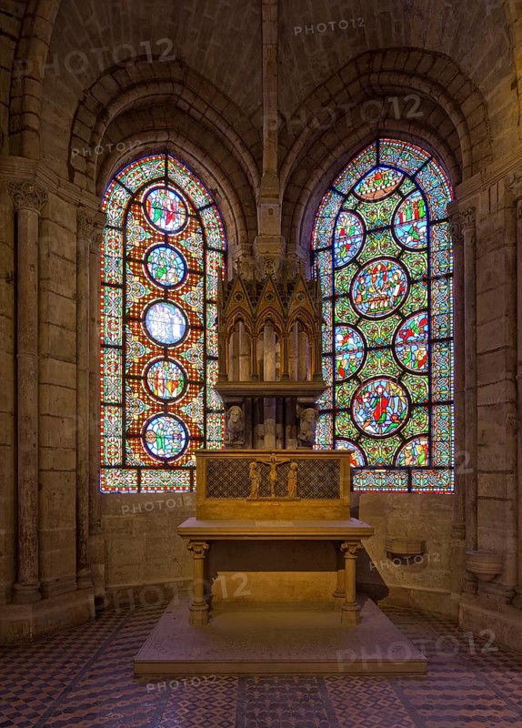 North ambulatory, chapel with stained glass window, St., Sankt, Saint