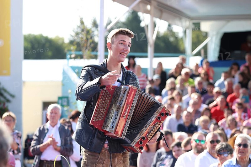 Felix Muhr (Austrian singer / musician) on the ARD TV programme Immer wieder sonntags, Rust, Germany / Germany