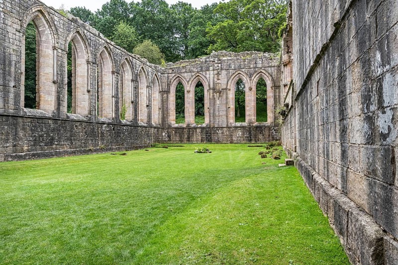 Fountains Abbey, North Yorkshire, England, United Kingdom, Europe