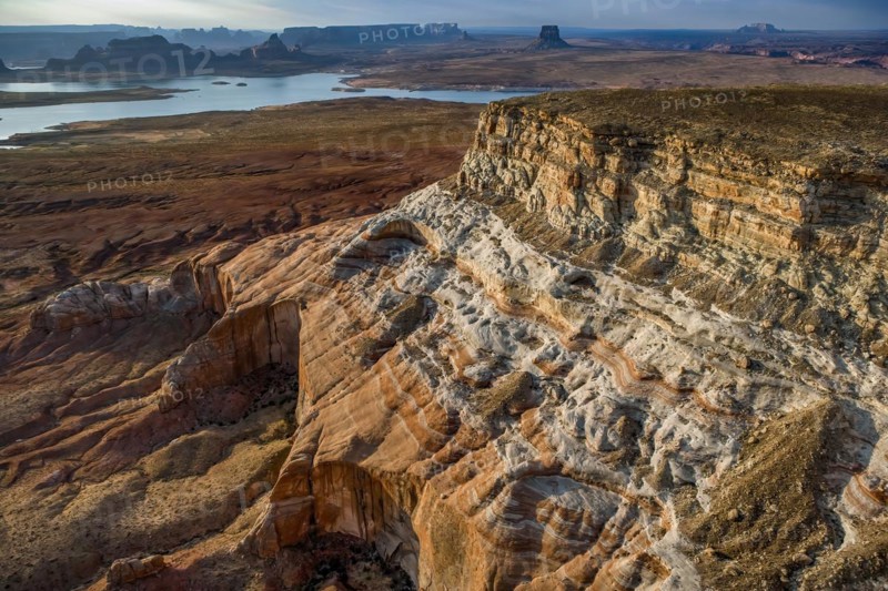 Plateau & Cliff, Glen Canyon, Lake Powell, AZ, USA, North America