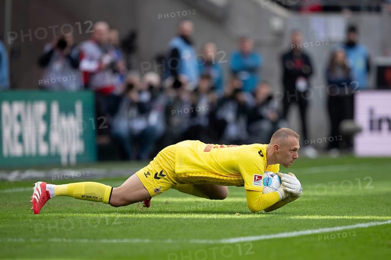 (DFL/DFB REGULATES PROHIBIT ANY USE OF PHOTOGRAPHS AS IMAGE SEQUENCES AND/OR QUASI-VIDEO), RheinEnergieStadion, Cologne, North Rhine-Westphalia, Marvin Schwäbe (1.FC Köln, Goalkeeper, #1), 2nd Bundesliga, 1.FC Köln, Fortuna Düsseldorf 1895 on 23/02/2025 at RheinEnergieStadion in Cologne Germany