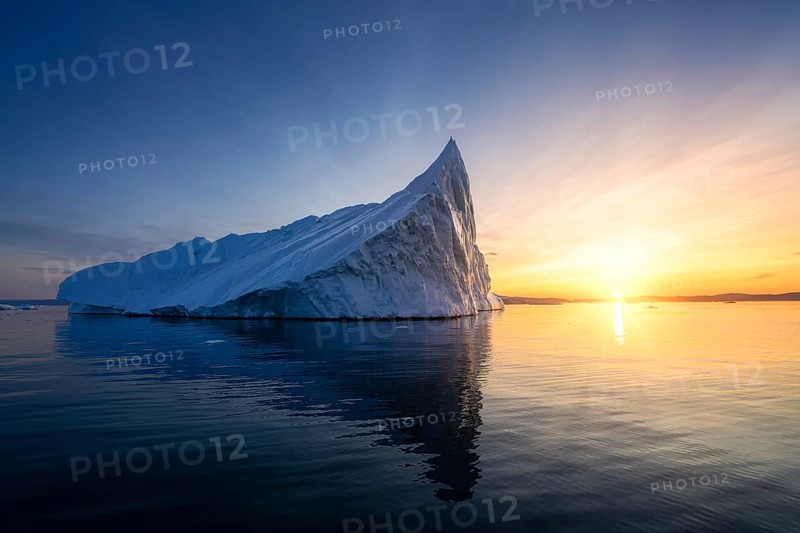 Floating glaciers in the rays of the setting sun at polar night