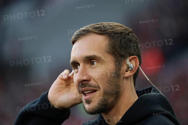 Head coach / Coach Julian Schuster (SC Freiburg) at the match of the 1st FBL: 24-25: 1st FBL: 24-25: 9th Sptg. SC Freiburg - FSV Mainz 05 DFL REGULATIONS PROHIBIT ANY USE OF PHOTOGRAPHS AS IMAGE SEQUENCES AND/OR QUASI-VIDEONan Photo: Joachim Hahne/johapress, Freiburg, Germany / Germany