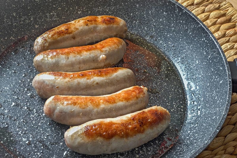 Sausages in the pan
