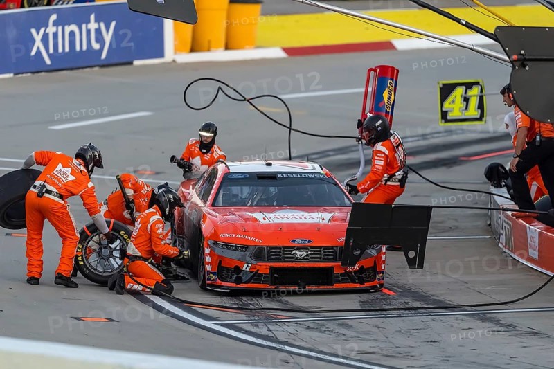 BRAD KESELOWSKI (6) of Rochester Hills, Michigan comes down pit road for service during the Xfinity 500 at Martinsville Speedway in Ridgeway, VA, Ridgeway, United States of America