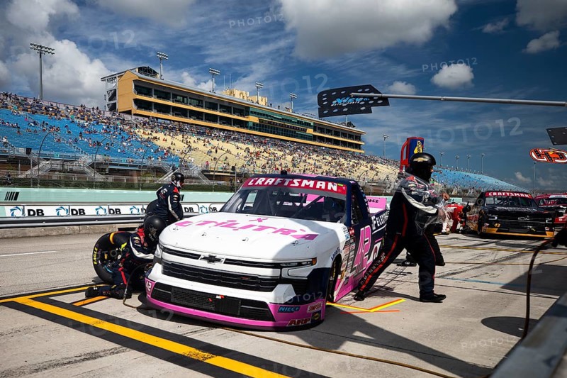 The crew of Niece Motorsports performs a pit stop during the 28th Annual Baptist Health 200 at Homestead-Miami Speedway in Homestead FL, Homestead, United States of America