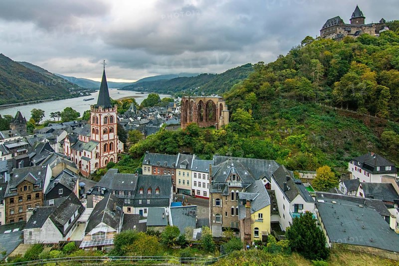 Half-timbered houses in a small village. Morning in the wine-growing region on the Rhine, Bacharach, Hesse, Germany, Europe