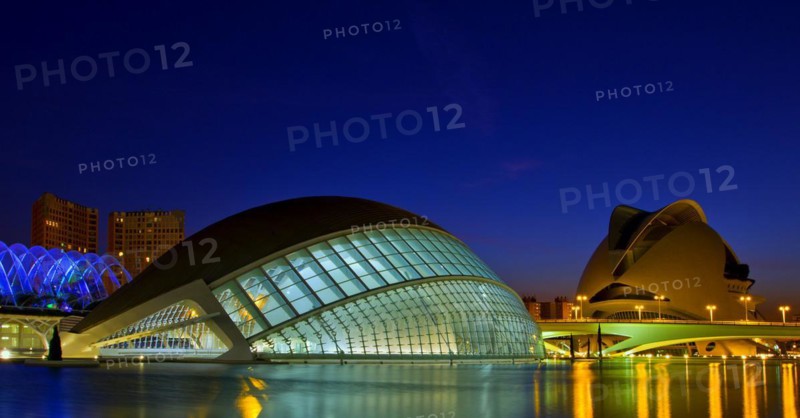 The Ciudad de las Artes y de las Ciencias is a science centre in Valencia. It was built between 1991 and 2006 and is located in the dry riverbed of the Río Turia. It was designed by the architect Santiago Calatrava and opened in July 1996