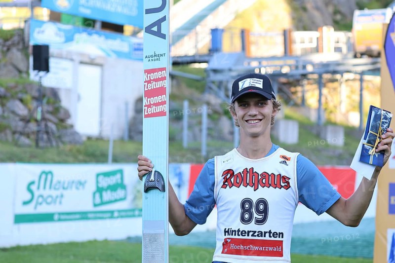 Hannes Landerer (SV Innsbruck Bergisel/Austria) had a good laugh after his opening victory at the FIS Cup Summer Ski Jumping Hinterzarten 2024