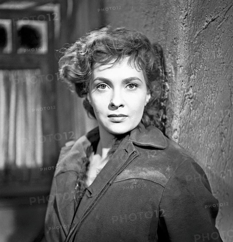 Gina Lollobrigida, italian actress, photojournalist and politician. Born 4 july 1927 dead 16 january 2023. She was one of the highest-profile European actresses of the 1950s and early 1960s, a period in which she was an international sex symbol. Pictured in Italy 1950. Kristoffersson ref AY18-11