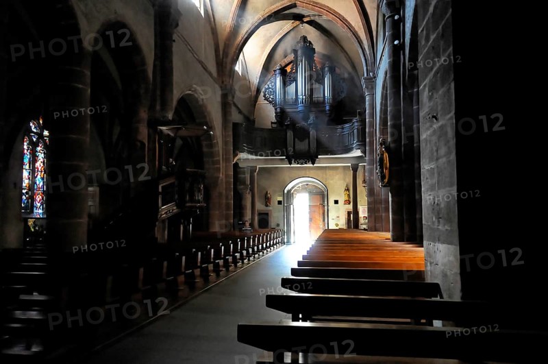Eglise Ste-Croix, Church of the Holy Cross, Kaysersberg, Alsace Wine Route, Alsace, Département Haut-Rhin, France, Europe