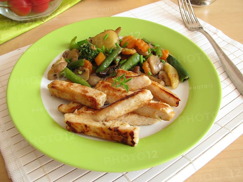 Mushroom vegetables with chicken strips