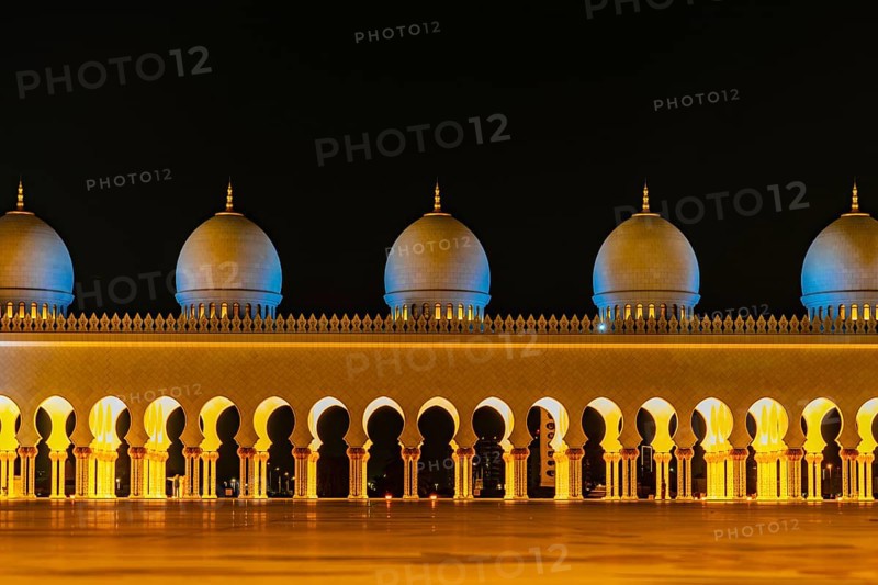 Shakezy Cayd Grand Mosque United Arab Emirates. Shooting Location: Abdabi