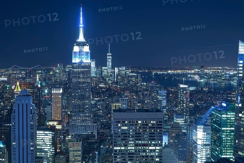 Empire State Building (taken from the Rockefeller Center Observation Deck). Shooting Location: New York, Manhattan