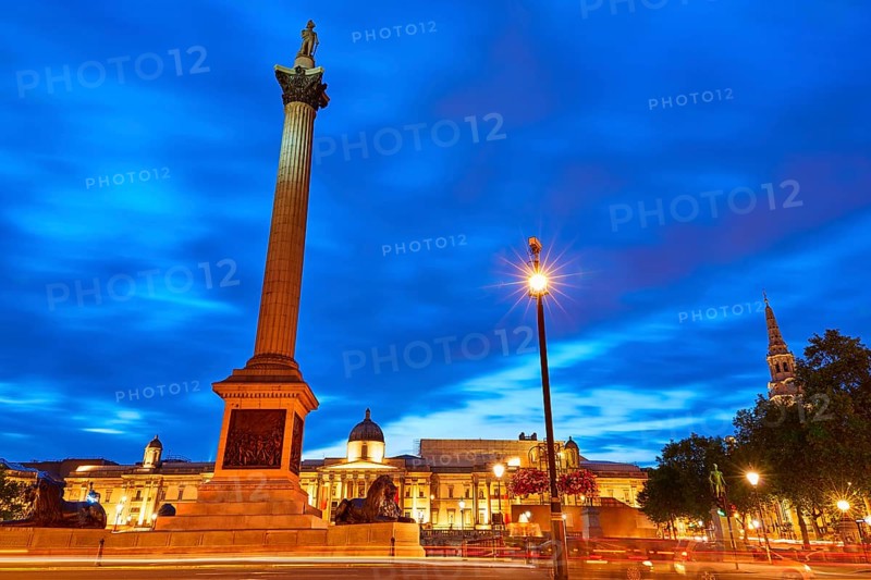 London Trafalgar Square sunset Nelson column in England