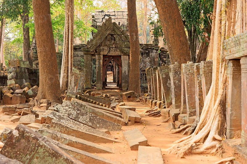 Koh Ker Khmer sanctuary and former capital of the Khmer empire