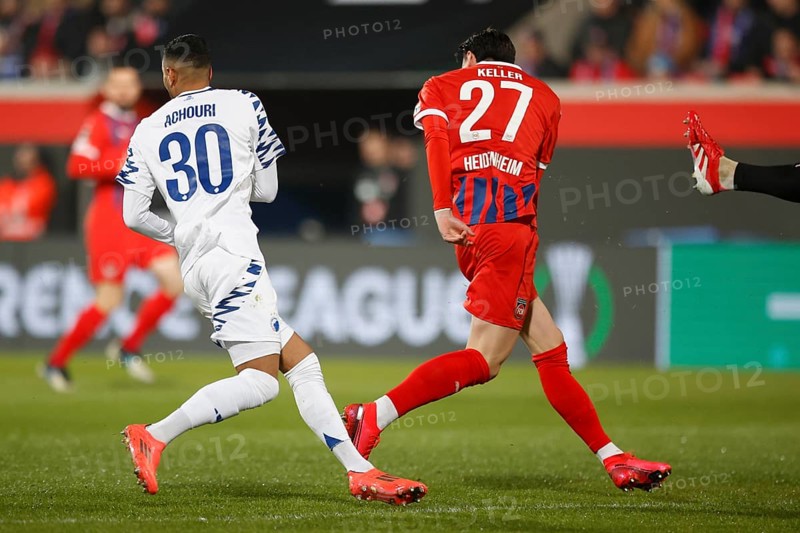 Germany: Football Conference League, Play-Offs - 1. FC Heidenheim-FC Copenhagen -Voith-Arena, Heidenheim: Synchron Elias ACHOURI FC Copenhagen left and Thomas KELLER 1. FC Heidenheim