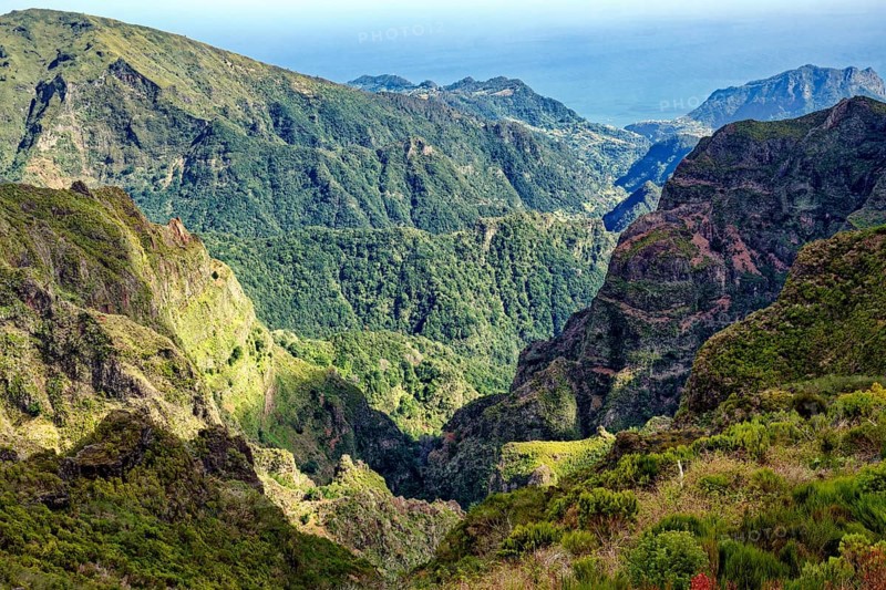 Mountain landscape in the Massif Central, central mountains near Pico do Areeiro, rocks, clouds, mountain range, mountain landscape, Madeira, Portugal, Europe
