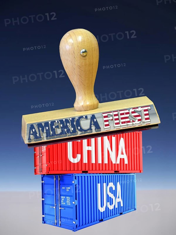Symbolic image, free trade, USA, China, America first, Donald Trump, impending tariff, punitive tariff, multilateral negotiation, EU European Union, economic areas, capitalism, communism, treaties, conventions, nation states, agreements, international law, opponents, protectionism, liberalism, libertarian attitude, Asia