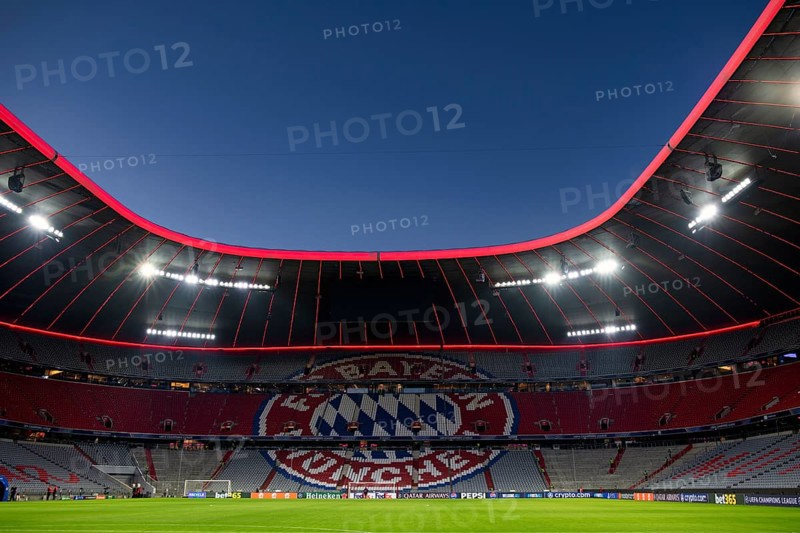 Evening match Allianz Arena, interior, illuminated, logo FC Bayern Munich, blue hour, UEFA Champions League Allianz Arena, Munich, Bavaria, Germany, Europe