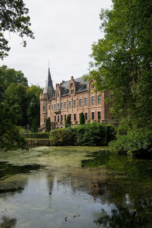 Moated castle, Schloss Paffendorf, Bergheim, Rhine-Erft district, North Rhine-Westphalia, Germany, Europe